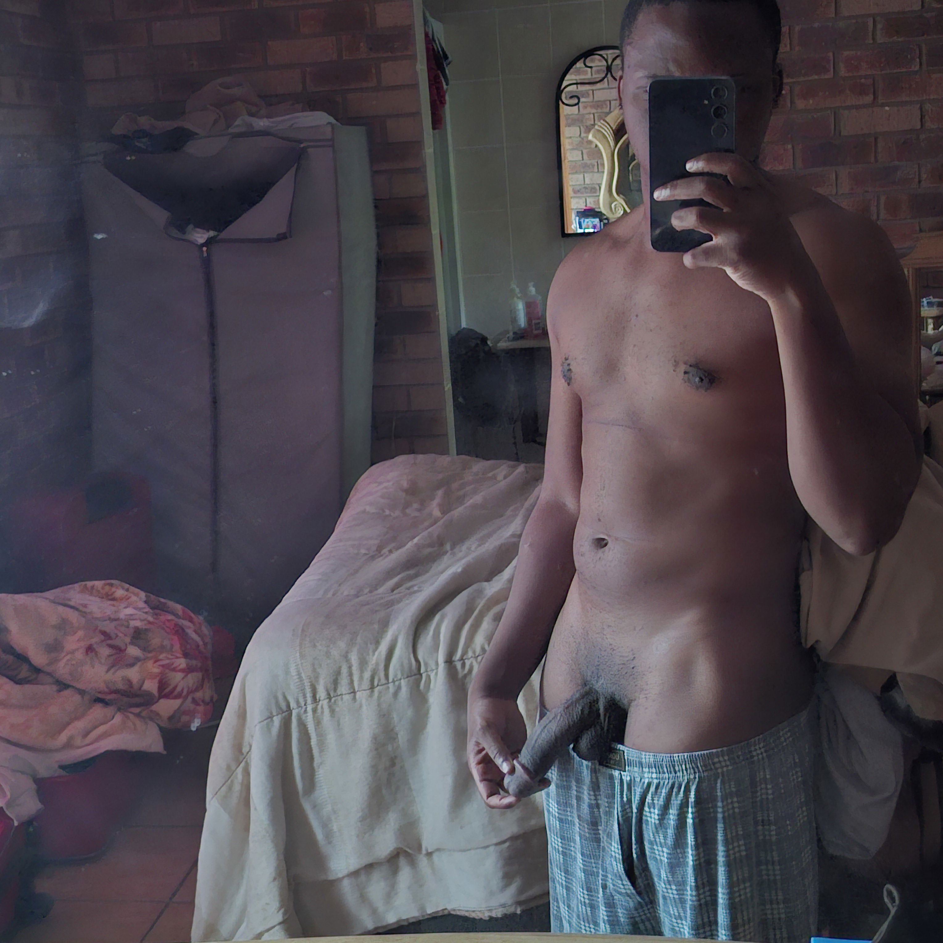 Ncxcxcx, 27 years old from South Africa