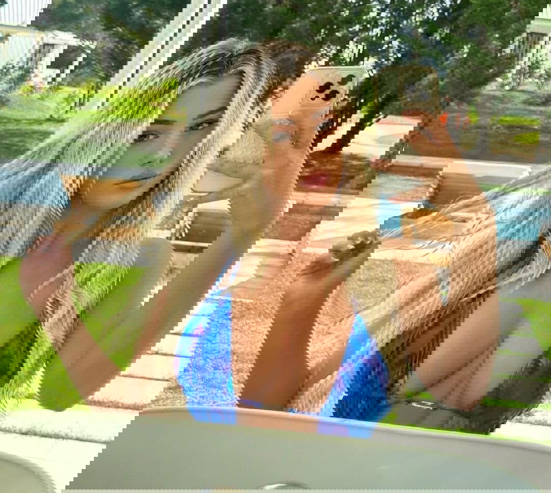 mansfieldbees72727's Profile Photo