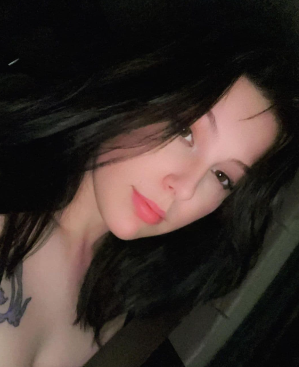 luviav2000, 23 years old from United States