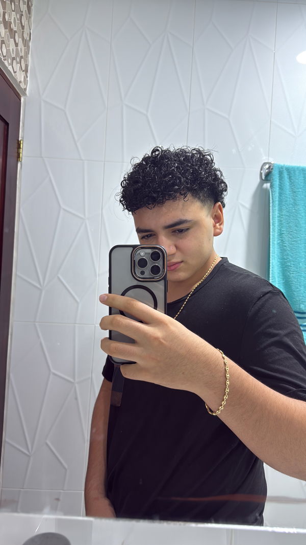 mathiasrua01, 19 years old from Colombia