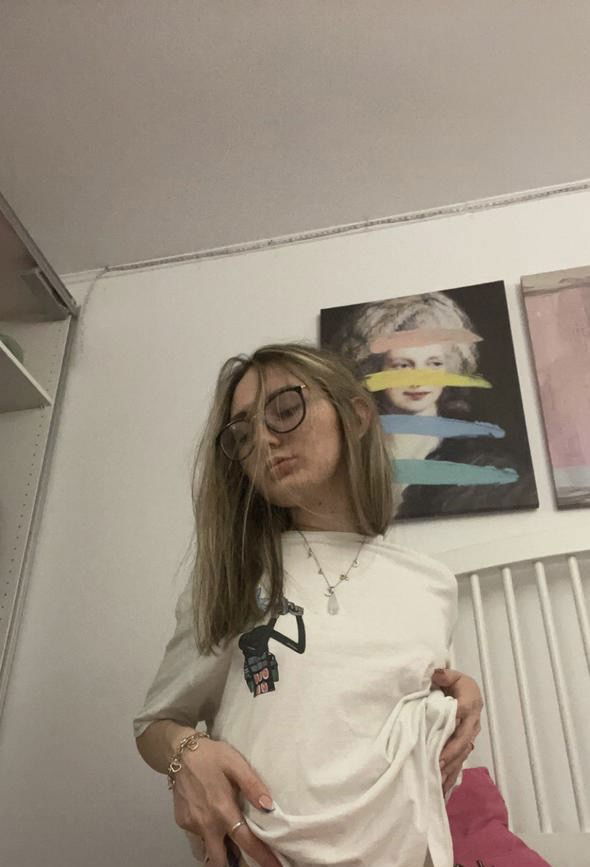 lepeto, 22 years old from United States