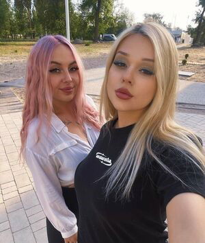 vahev69398's Cover Photo