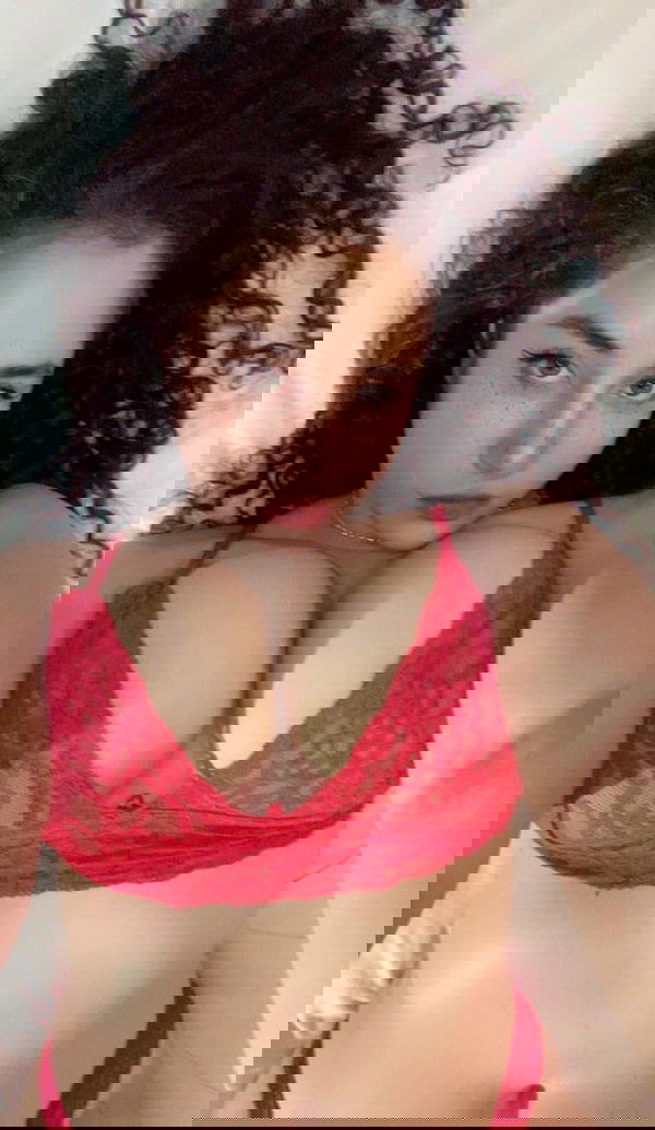 selenaskylee06, 28 years old from United States