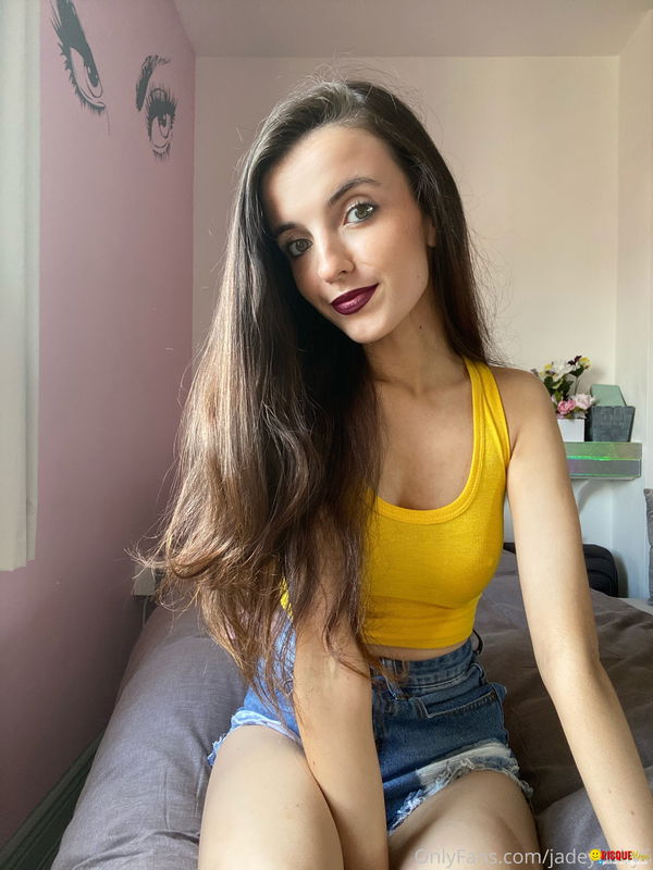 AndraO, 20 years old from United States