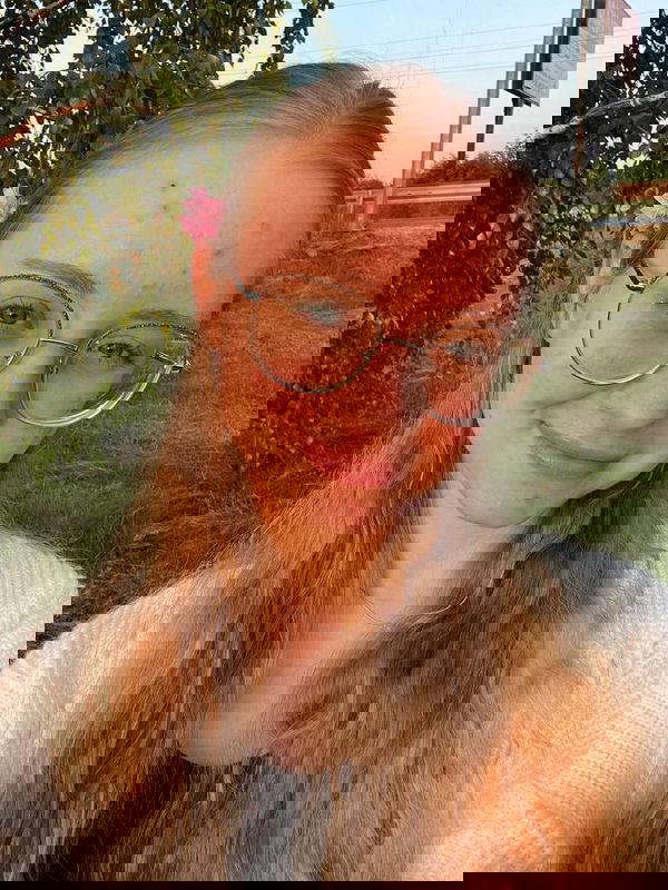 Deanna456, 24 years old from Canada