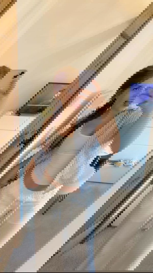 ah216hxjrw, 26 years old from United States