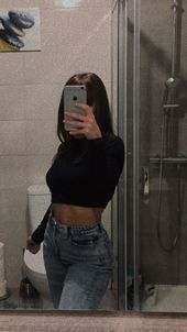 baqagyje, 19 years old from Italy