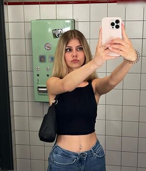 hapana7503, 24 years old from United Kingdom