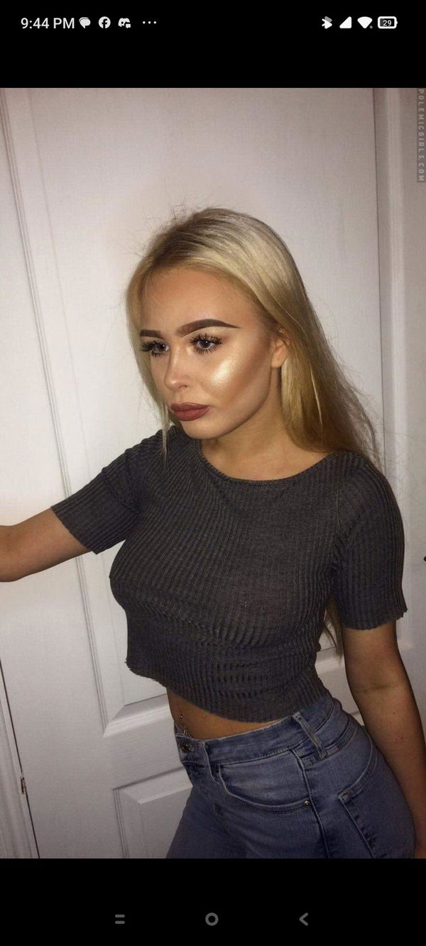 nyhusodi, 21 years old from Denmark