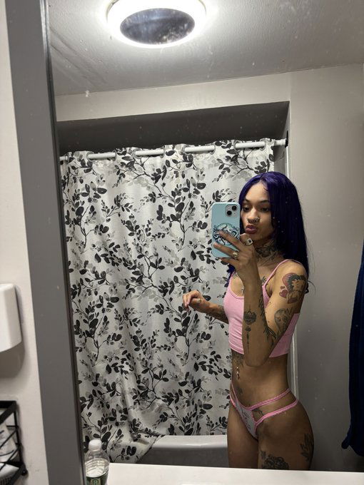 mejit18069, 24 years old from Denmark