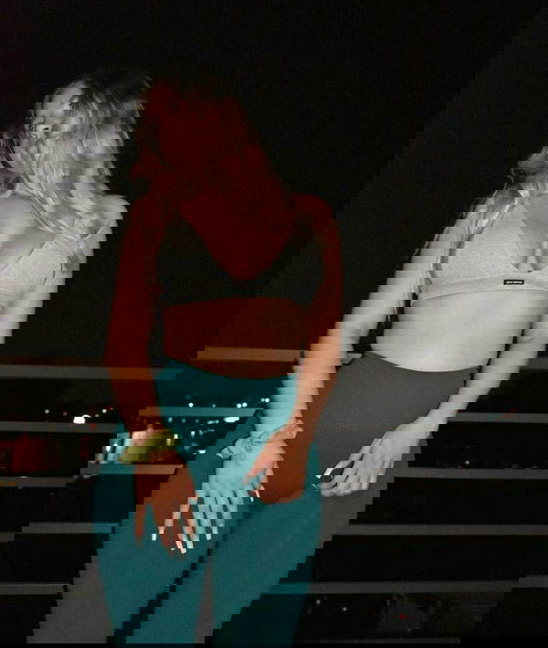 dolibaby9454, 23 years old from United Kingdom