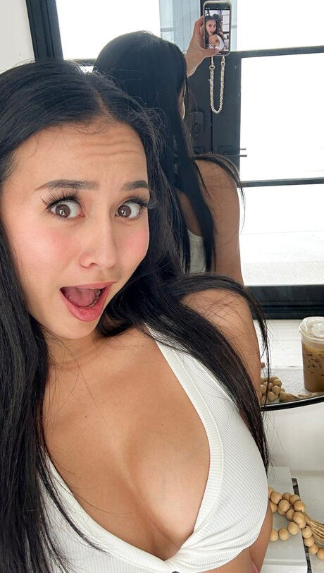 niceluky, 25 years old from United Kingdom