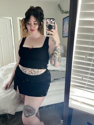 raxix98325, 24 years old from United Kingdom