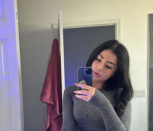 LoraG's Profile Photo