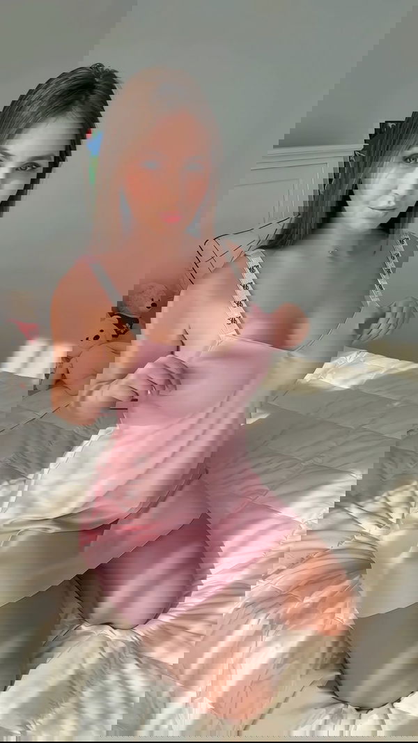 alinalinazee's Profile Photo