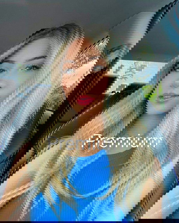 MonicaB14, 20 years old from United States