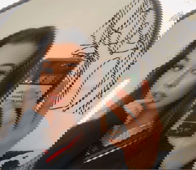 levaho5811's Cover Photo