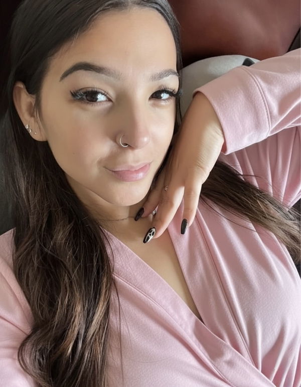 ry2lee1e, 24 years old from United States