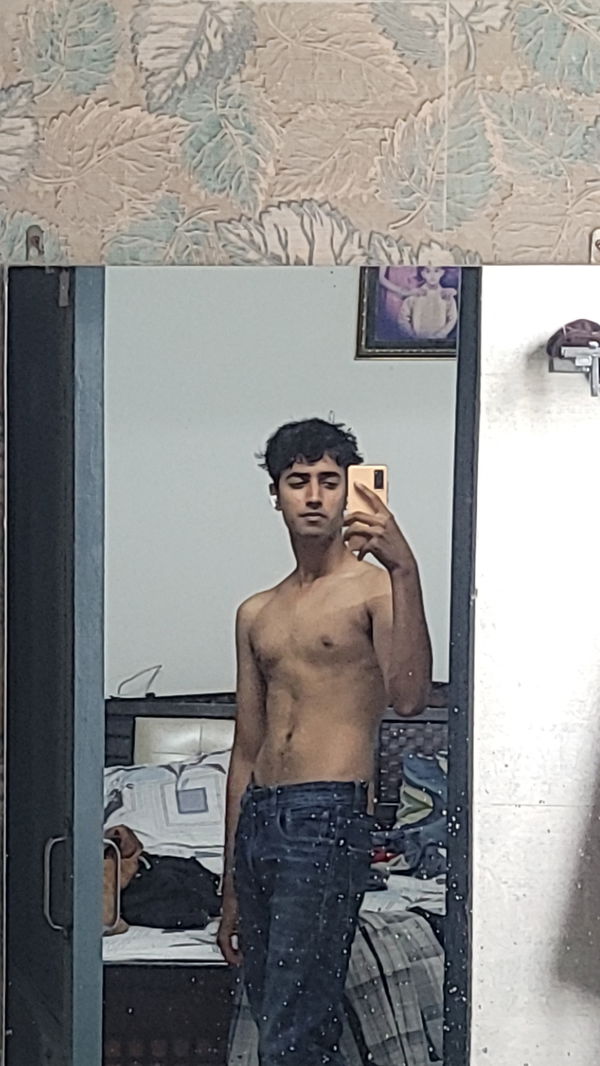 yukix, 21 years old from India