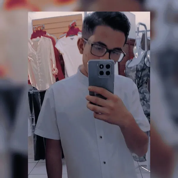 Roy_Luna_24, 24 years old from Mexico