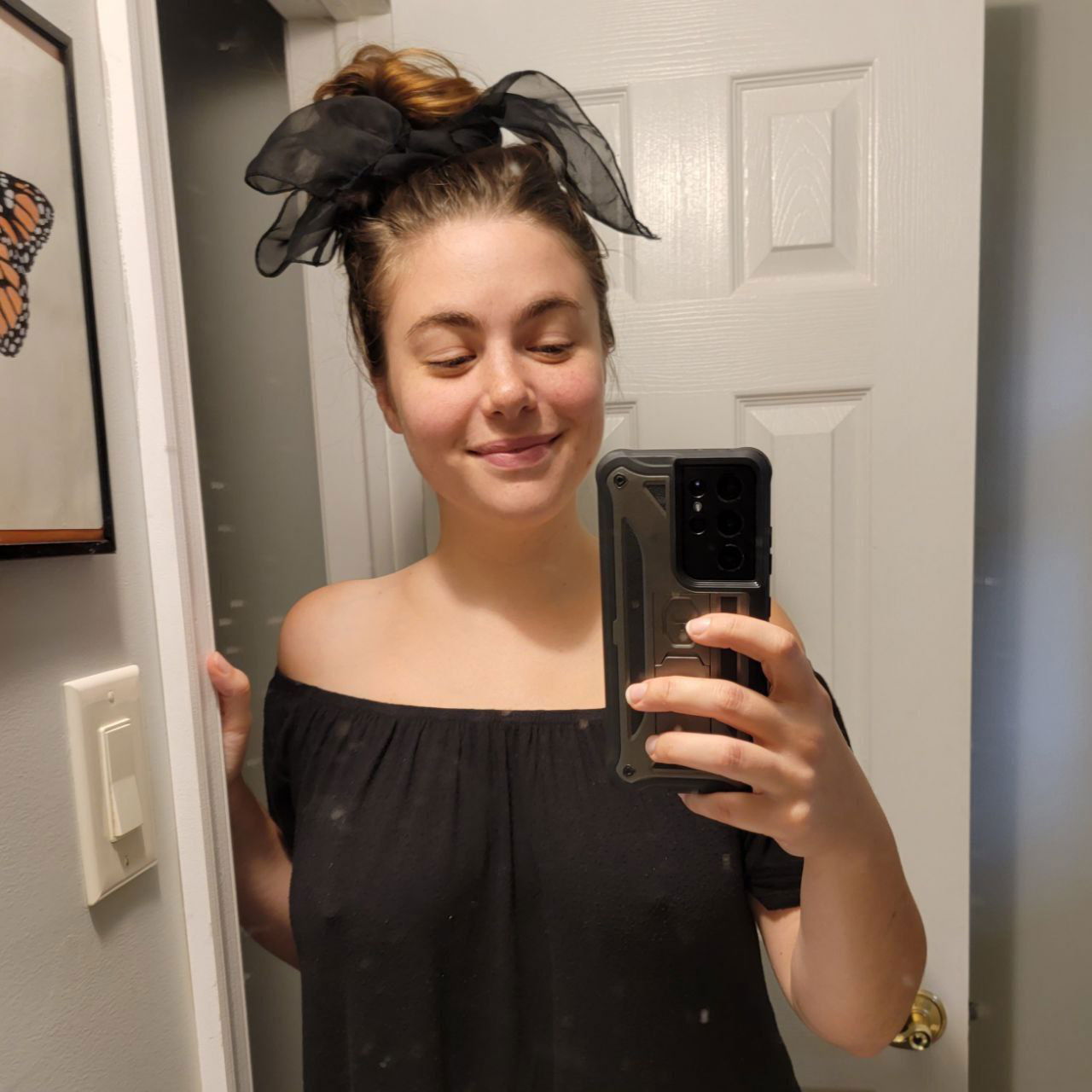 OliyaElsa, 25 years old from United Kingdom