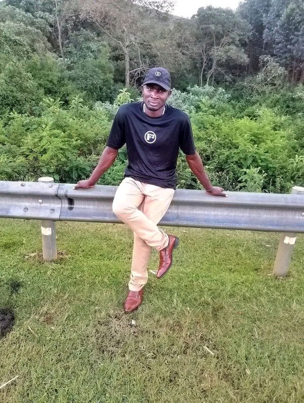 davidsigira4, 28 years old from Kenya