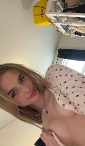 dorosa2626, 22 years old from Belgium