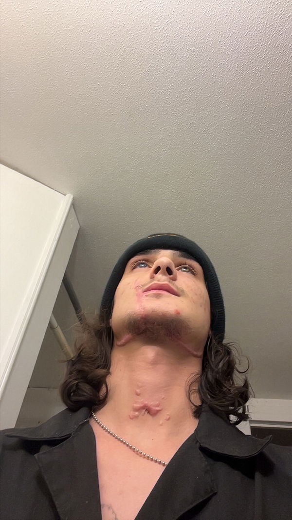 tripplexxxfactor, 21 years old from United States