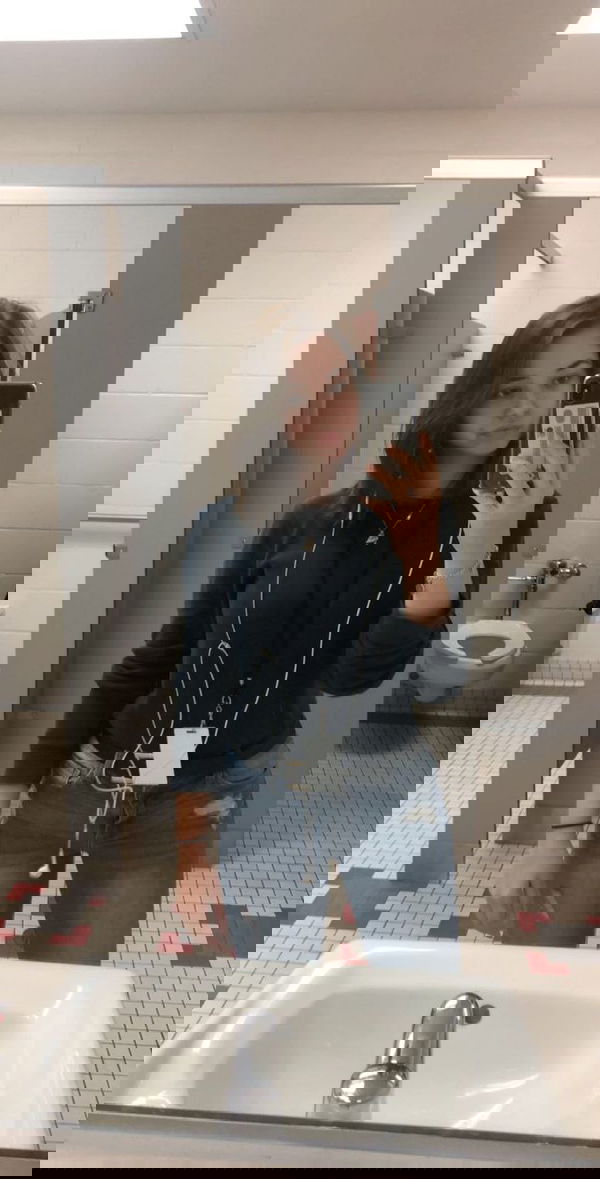 bumbid698, 22 years old from United States