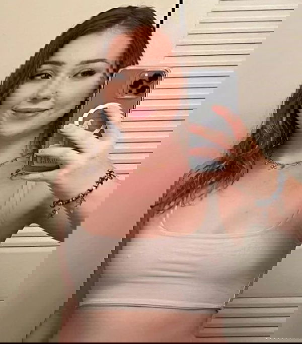 zipete, 22 years old from United Kingdom