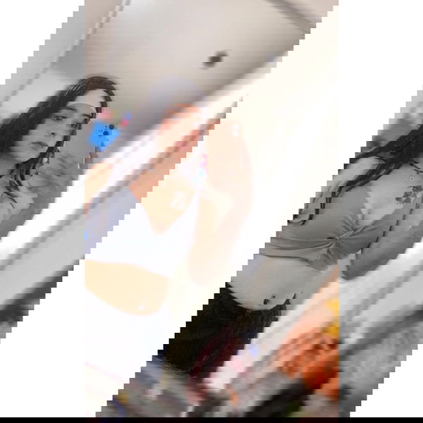 taqyni, 20 years old from United States