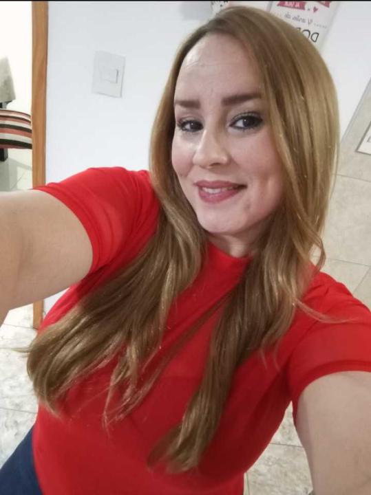 gamory, 24 years old from France