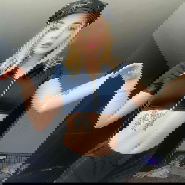 fhfgvd, 26 years old from United Kingdom