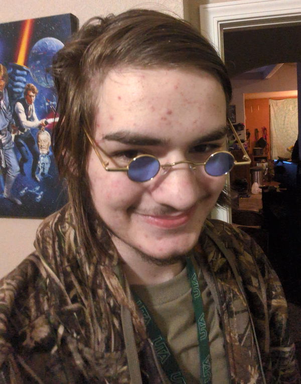 bluntwizard07, 18 years old from United States