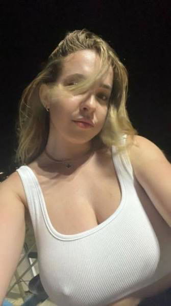 fejosi6641, 23 years old from United States