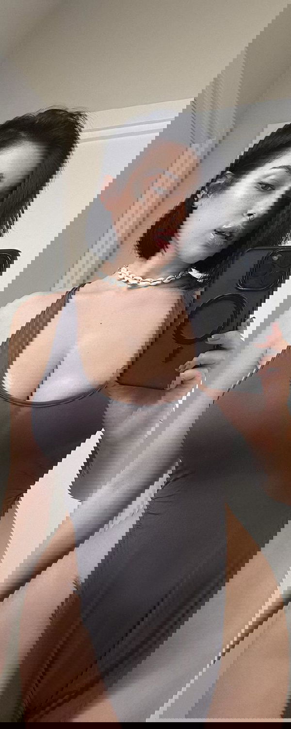 nenenene2811, 25 years old from United States