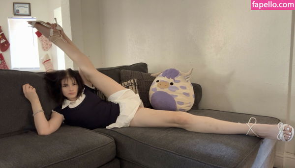 cojen63898, 22 years old from Dominica