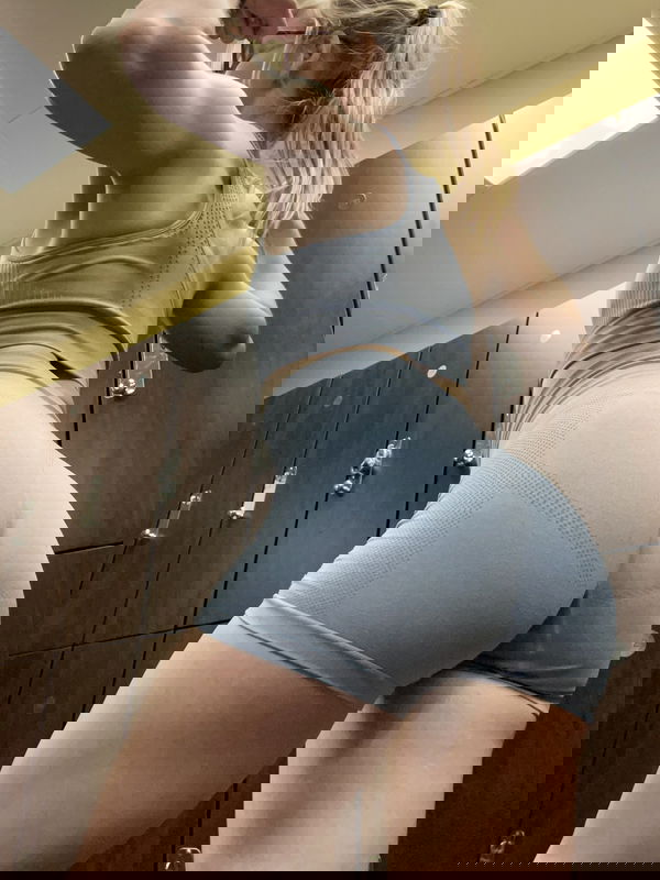 bbvvhjjhhhh, 24 years old from Greece