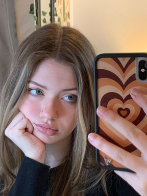 Liliana2300's Profile Photo