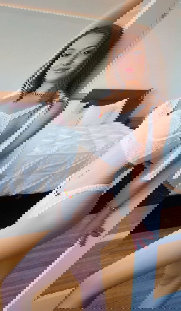 7z4z10od0u, 25 years old from Australia