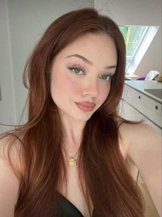 hulybe, 25 years old from United States