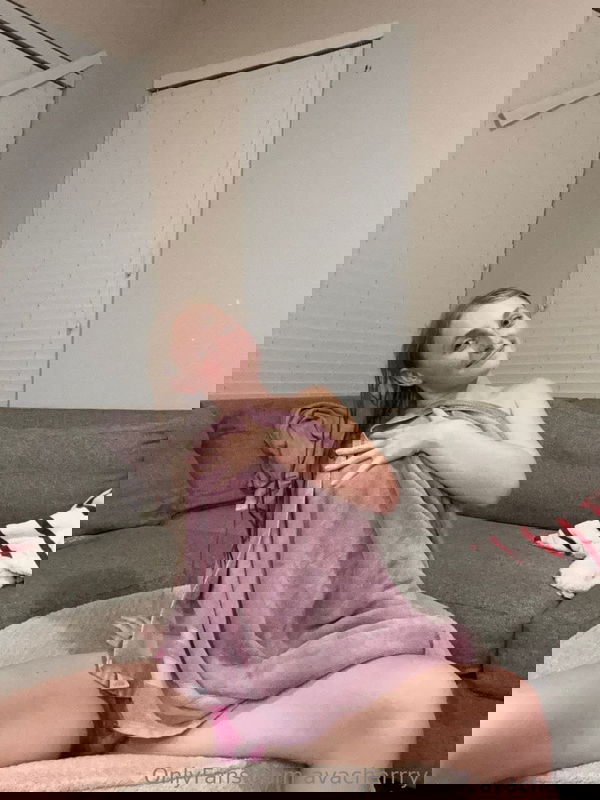 AnnaLisa25, 21 years old from United Kingdom