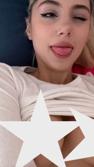 Monica2255, 23 years old from Albania