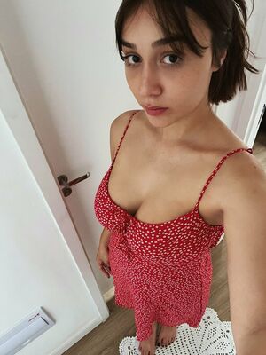 silereg592, 23 years old from Denmark