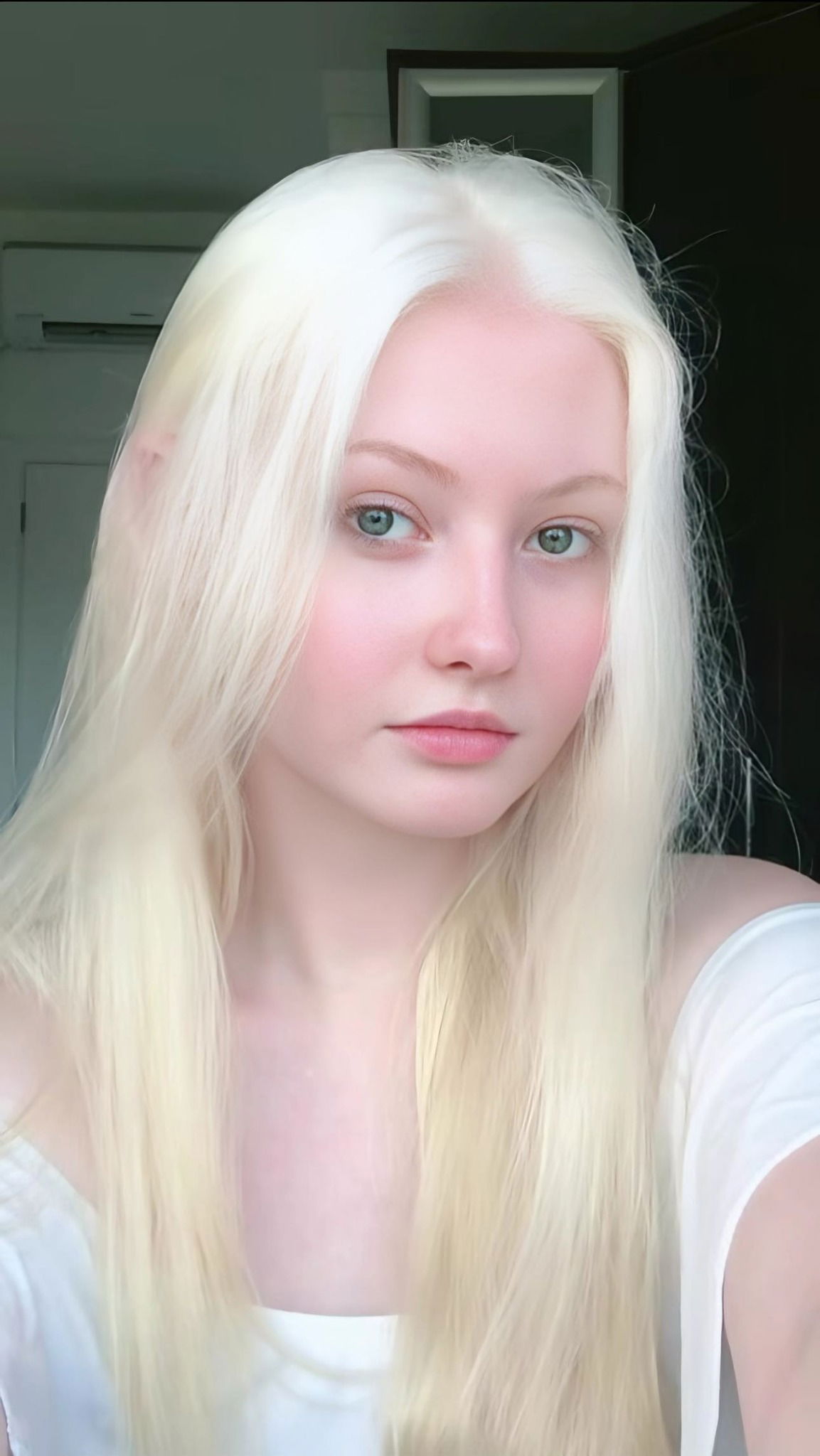 jeyiwit245, 22 years old from United States