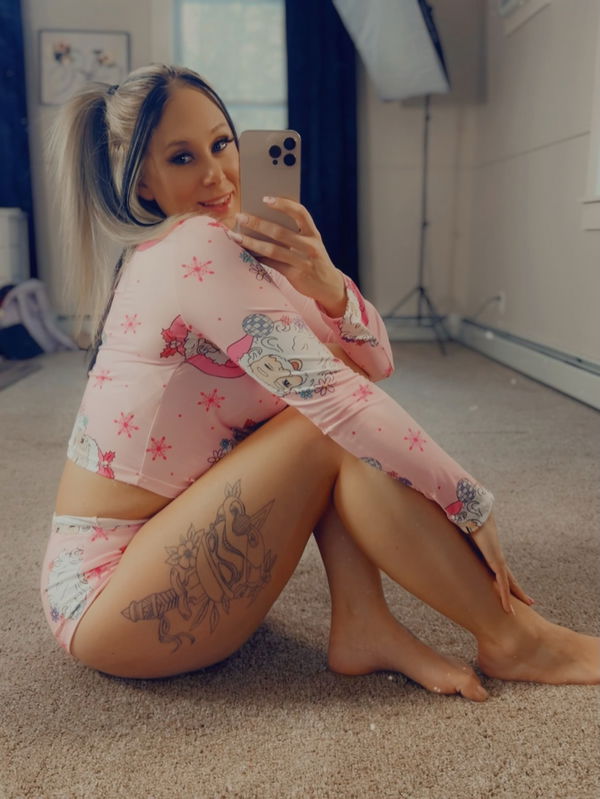 yewene4913, 18 years old from United Kingdom