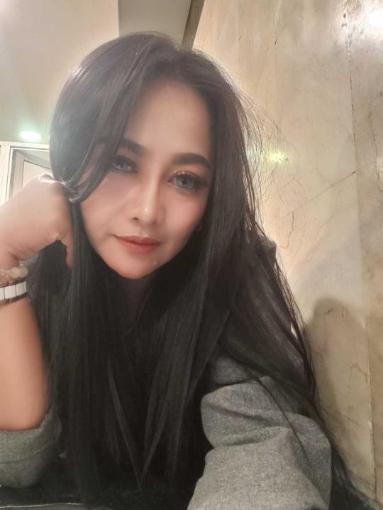 xazehu, 24 years old from United States