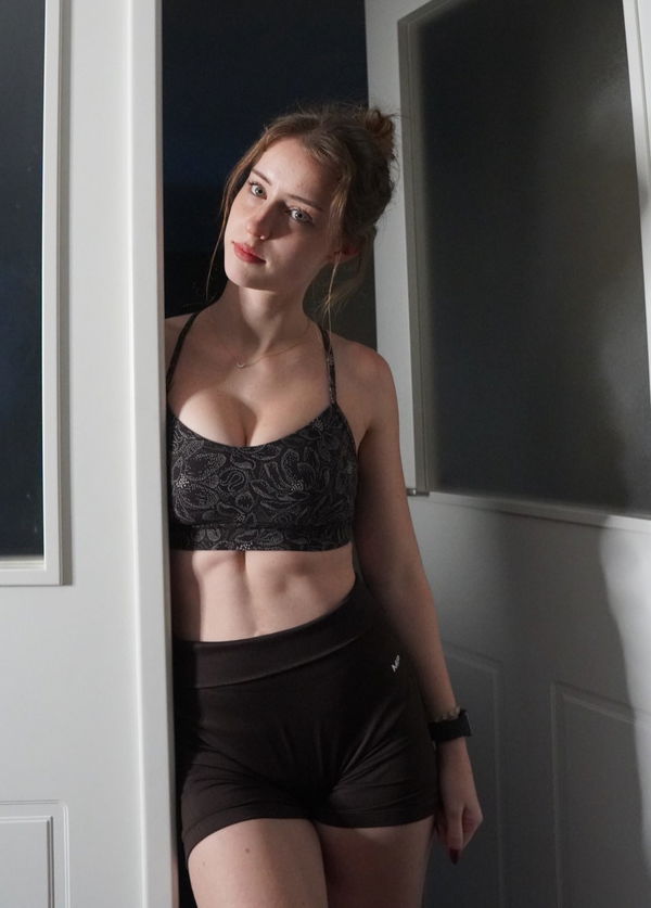 vodas55144, 21 years old from United States