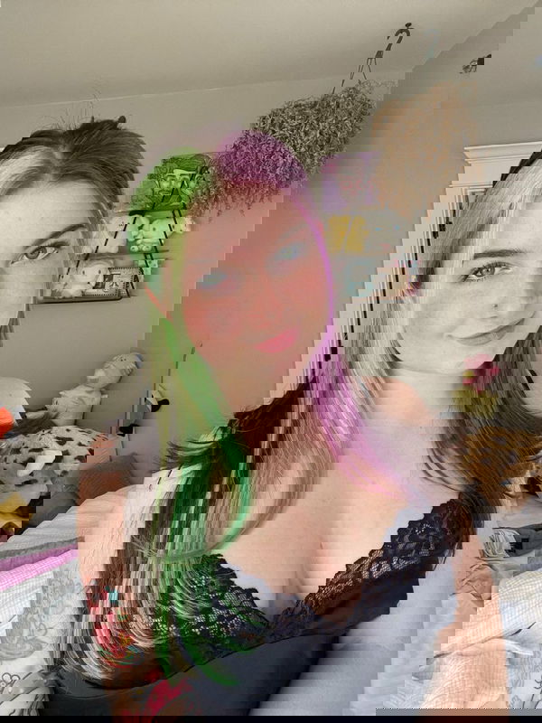 msoezyo, 19 years old from United States