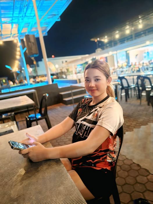 woyetox104, 20 years old from United States